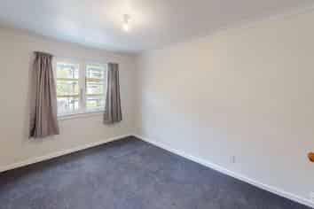 14 Larsen Court, Takaro