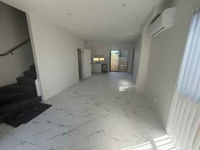 32C Cape Road, Mangere