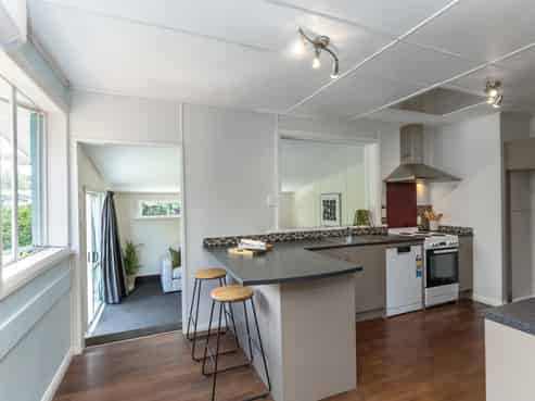 118 Brandon Street, Featherston