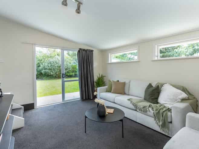 118 Brandon Street, Featherston