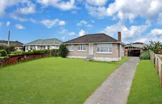 36 Ashley Avenue, Mangere East