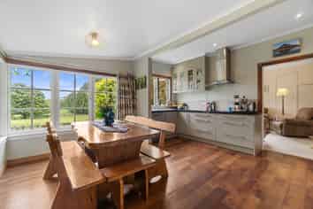 179 Mcgregor Road, Ngahinapouri