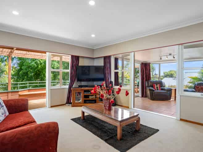 21 Rainbow Drive, Atawhai