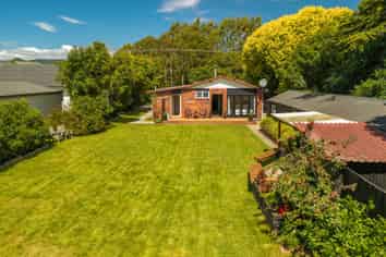 147 Whitby Road, WAKEFIELD