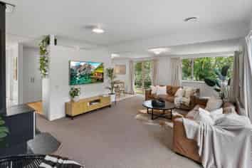 147 Whitby Road, WAKEFIELD