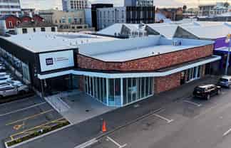 Premium New Build Office Investment