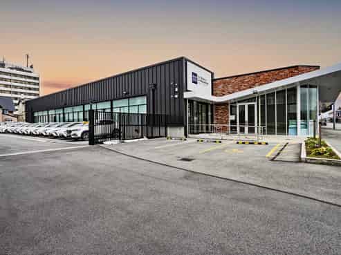 Premium New Build Office Investment