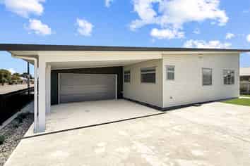 64 Swinburn Street, Dannevirke