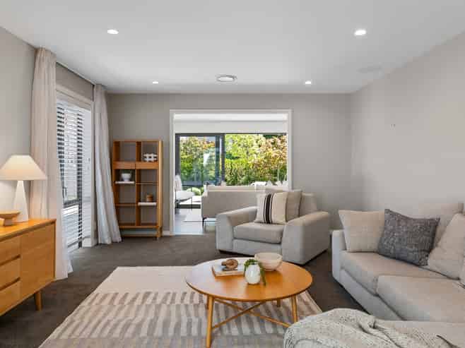 40 Knowles Street, Merivale