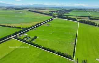 300 Courtenay Road, Charing Cross