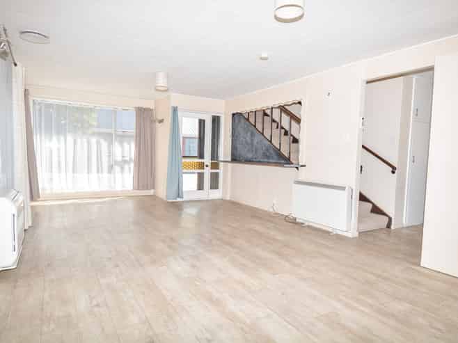 49D Queens Drive, Richmond