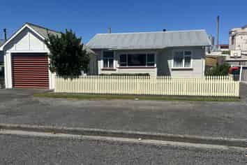 48 Hoffman Street, Hokitika