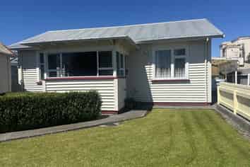 48 Hoffman Street, Hokitika