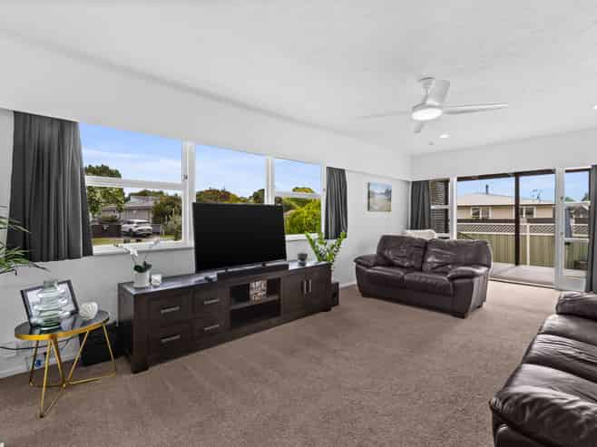 7 Grant Place, Greenmeadows