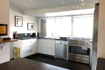 107B Oceanview Road, Mount Maunganui