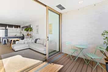 303/88 Te Oneroa Way, Long Bay