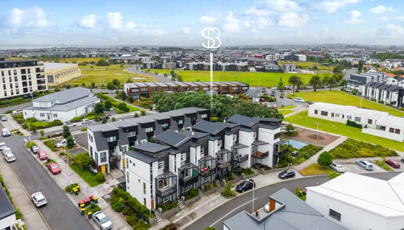 25 Marine Parade, Hobsonville