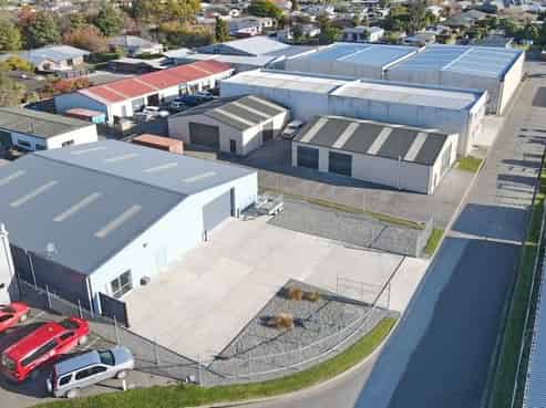 High Quality Versatile Warehouse