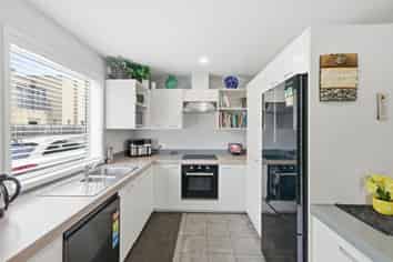 19 Whiteleigh Avenue, Addington