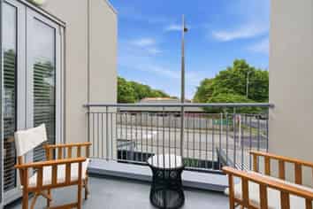 19 Whiteleigh Avenue, Addington