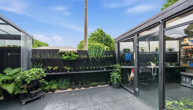 19 Whiteleigh Avenue, Addington