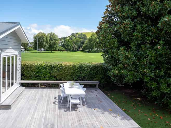 6 Tui Street, Devonport