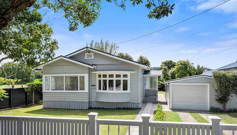 6 Tui Street, Devonport