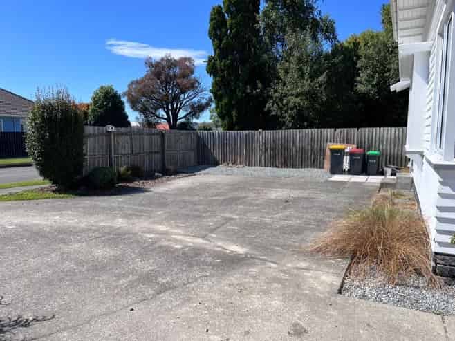 9 Piko Crescent, Riccarton