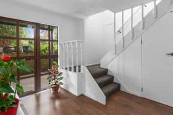 4 Kara Road, MAUNGATAPERE