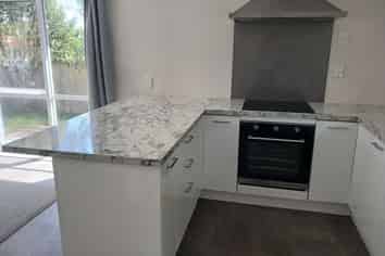 2/179 Richardson Road, Mount Albert