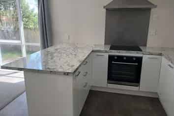 2/179 Richardson Road, Mount Albert