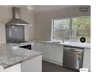 2/179 Richardson Road, Mount Albert