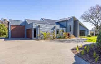 1877 River Road, Flagstaff