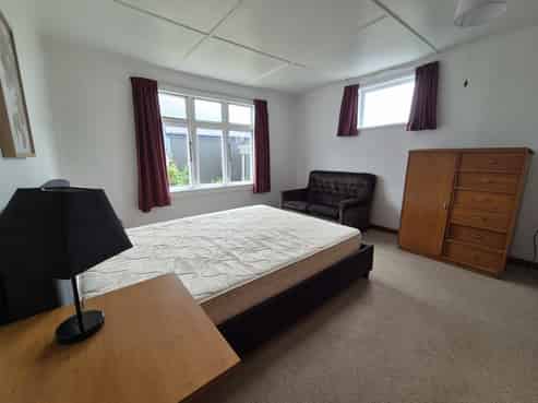 146 Middle Renwick Road, Springlands