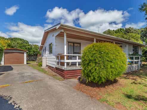 39 Koromiko Street, Otaki