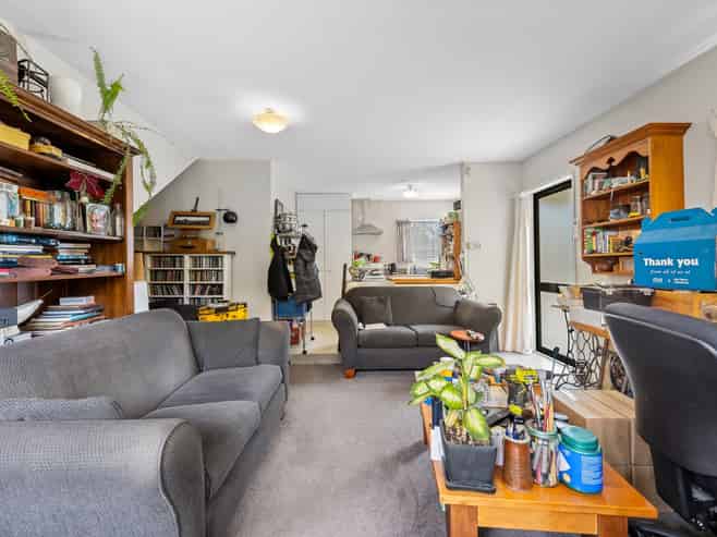 1-2/36 Mathesons Road, Phillipstown