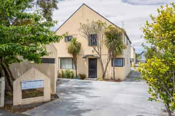 1-2/36 Mathesons Road, Phillipstown