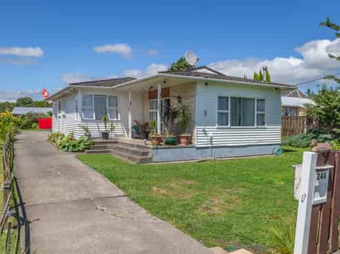 24A Bell Street, Otaki