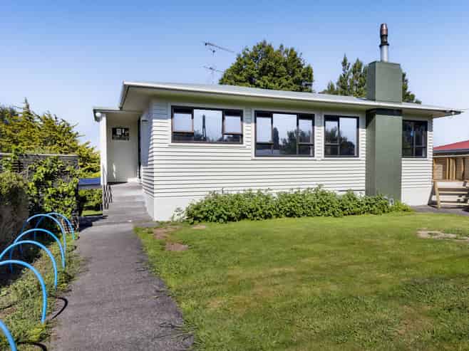 61 Stanners Street, Eltham