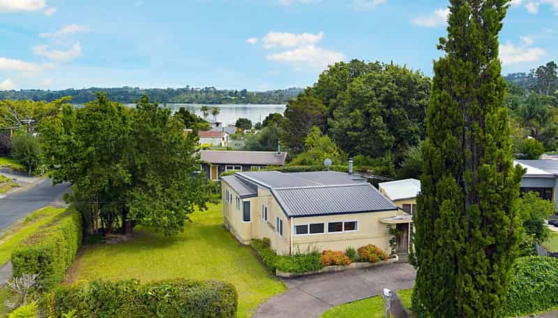 28 Ferry Parade, Herald Island