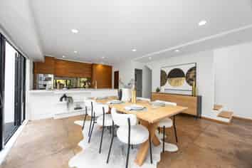 50B Comins Crescent, Mission Bay