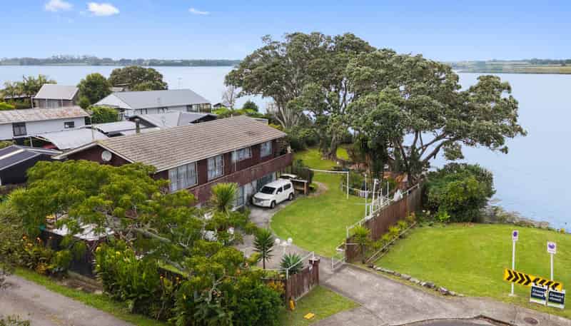 582 Weymouth Road, Weymouth