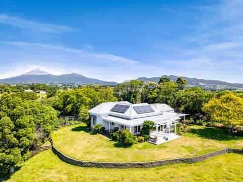 568 South Road, Omata