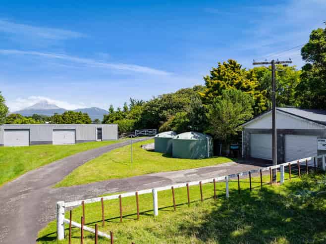 568 South Road, Omata