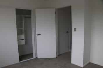 33 Sun Orchid Avenue, Manukau