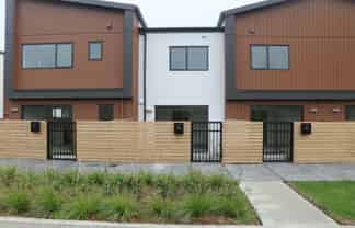 33 Sun Orchid Avenue, Manukau