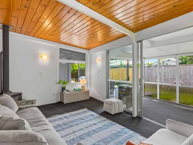 32 Te Moana Road, Waikanae Beach