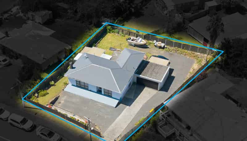 69 Holmes Road, Manurewa