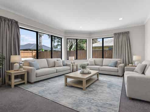 34 Cairns Crescent, Rototuna