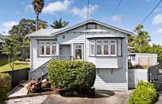 7 Quadrant Road, Onehunga